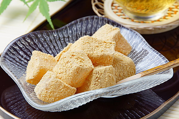 Warabi mochi