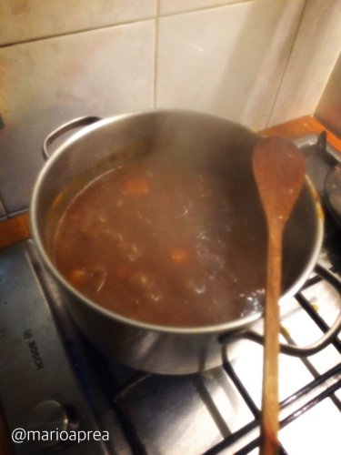 Karee rice cooking
