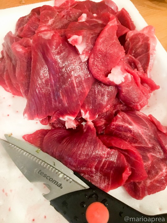 tagliate la carne