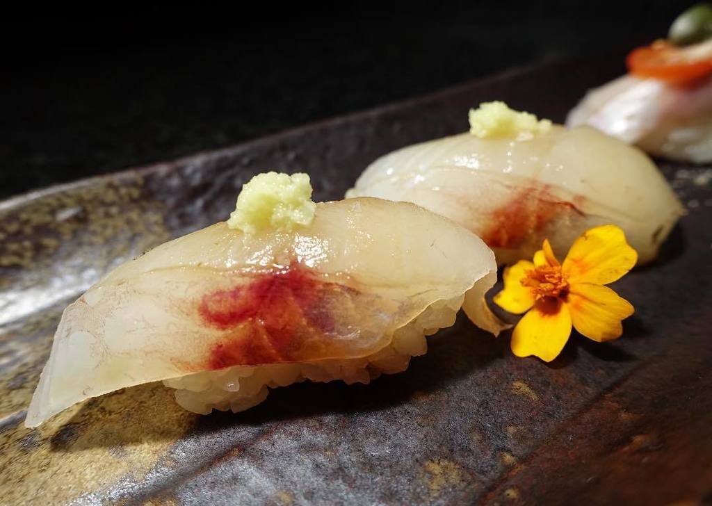 aka-yagara nigiri