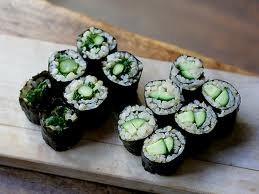 Asparagus sushi