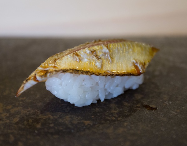 ayu nigiri