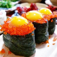 Tobiko con uova di quaglia