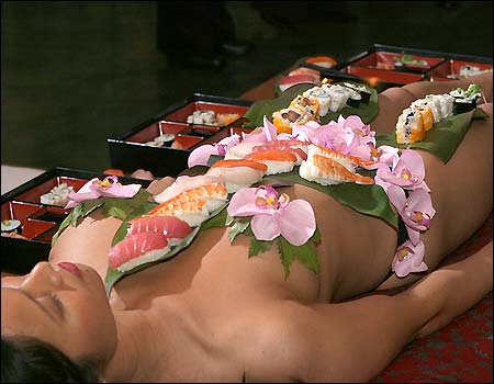 Nyotaimori