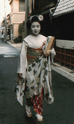 Geisha on street